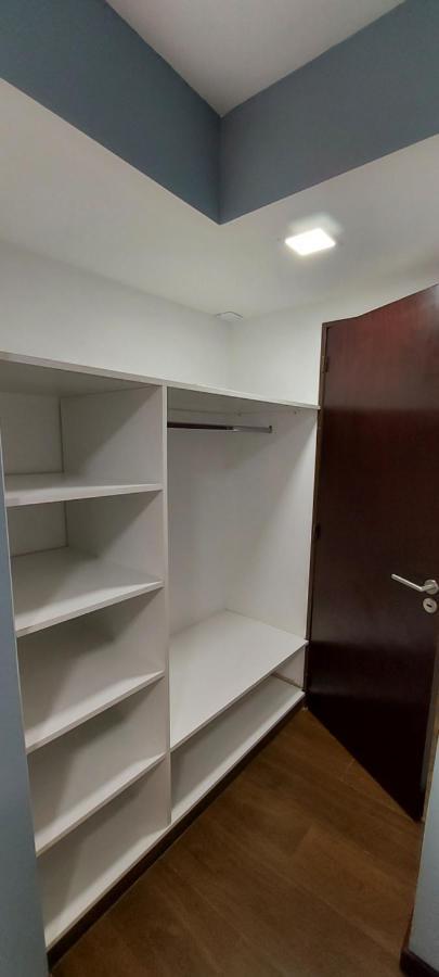 Departamento Con Cochera Muy Bien Ubicado En Ciudad Mendoza Luaran gambar